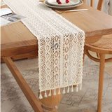 Chemin de Table en Dentelle Bohème – Élégance Naturelle et Déco Raffinée