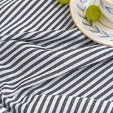 Nappe Rayée Bleu Marine en Coton – Élégance Décontractée
