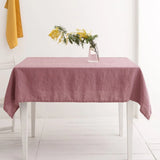 Nappe Rectangulaire en Lin Rose – Douceur Florale et Charme Délicat pour une Table Accueillante