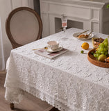 nappe blanc cassé brodée