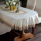 Nappe Table Ovale Luxueuse en Dentelle Brodée