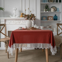 Nappe de Table Rouge avec Dentelle